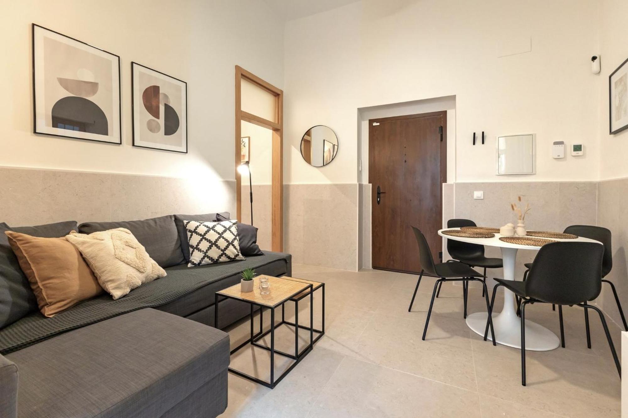 Modern Spacious Apartment Central Of Σεβίλλη Εξωτερικό φωτογραφία